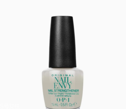 指甲的月牙說明什么？看完我趕緊放下甲油