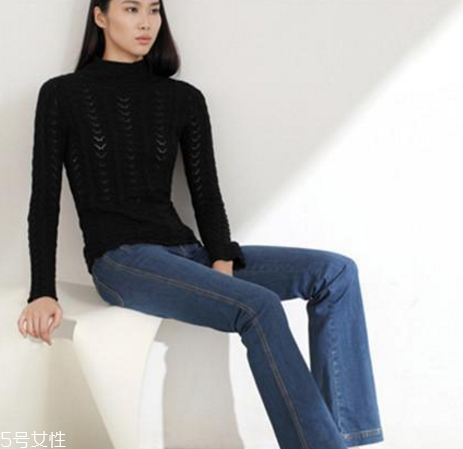 春天喇叭褲配什么上衣？搭出復古新時尚