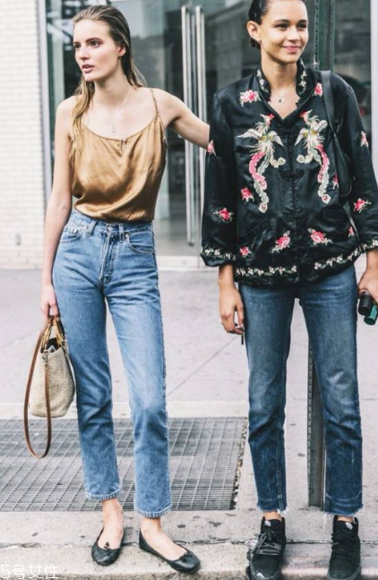 芭蕾舞鞋怎么搭配？這樣穿顯瘦又時髦