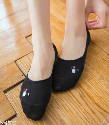 襪子上的掛鉤有什么用？大多數(shù)人都不知道