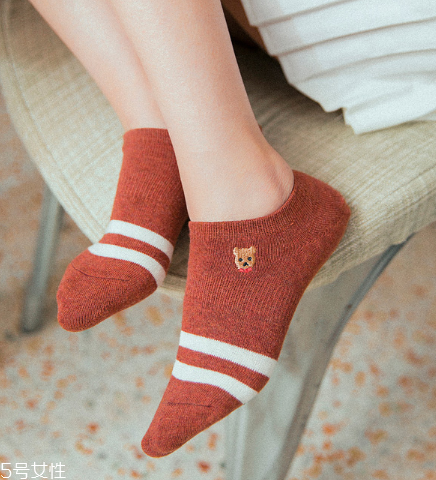 襪子多長(zhǎng)時(shí)間換一次？襪子要勤換洗