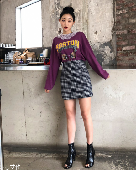 長(zhǎng)袖t恤怎么搭配？屬于你的最佳出門穿搭