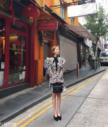 連衣裙搭配什么鞋子好看？處處散發(fā)迷人氣質(zhì)