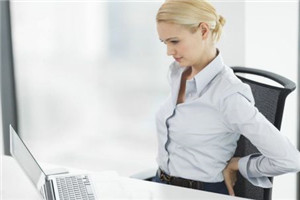 做什么伸展運(yùn)動(dòng)能緩解腰痛 做什么伸展運(yùn)動(dòng)能緩解腰痛