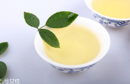 牛奶洗臉可以天天洗嗎 蛋清牛奶面膜做法 牛奶洗臉可以天天洗嗎 蛋清牛奶面膜做法