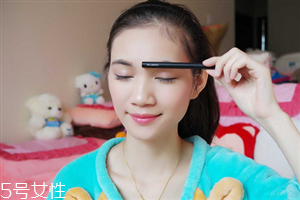 內(nèi)眼線怎么卸妝 畫(huà)內(nèi)眼線產(chǎn)品推薦