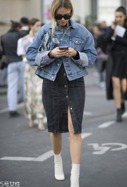 牛仔夾克怎么搭配？照著穿你就贏了