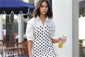 連衣裙里面怎么搭配？堪稱遮肉神器