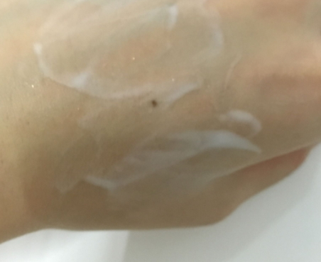 郁美凈適合什么膚質(zhì)？油性膚質(zhì)不建議郁美凈