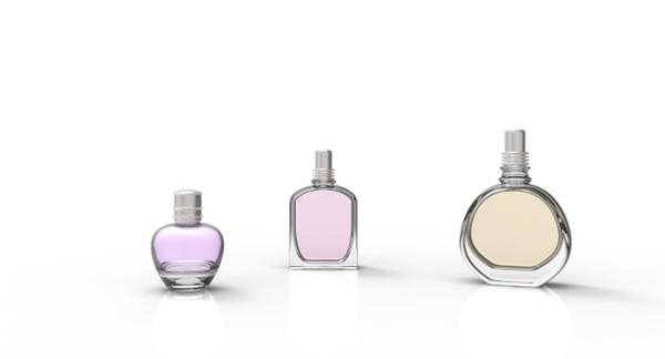 香水放了5年還能用嗎 這么做留住最佳香味 香水放了5年還能用嗎 這么做留住最佳香味