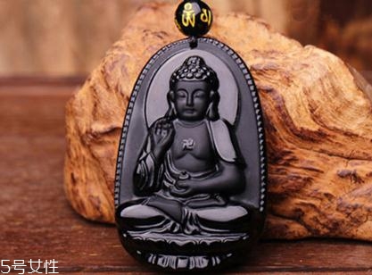 本命佛分男女款嗎？本命佛要不要區(qū)分男女