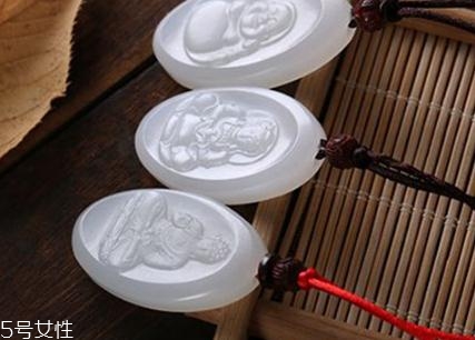 本命佛能戴著睡覺(jué)嗎？本命佛戴著睡覺(jué)好處多