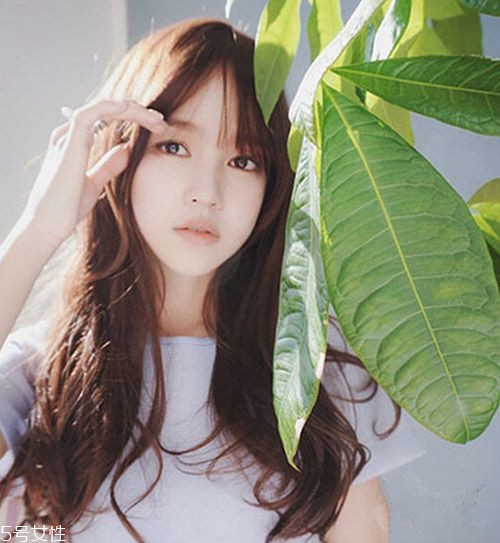 空氣劉海怎么卷好看 好前衛(wèi)的空氣劉海 空氣劉海怎么卷好看 好前衛(wèi)的空氣劉海