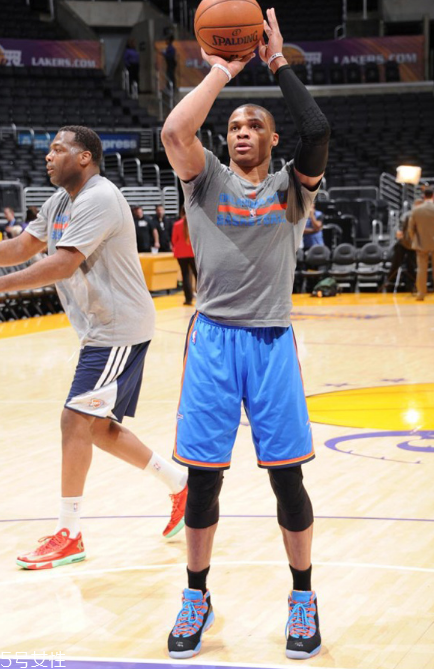 air jordan 10 okc威少專屬雷霆客場(chǎng)配色什么時(shí)候發(fā)售？