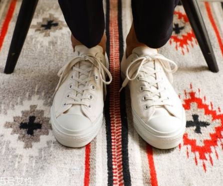 doek是什么牌子？doek是日本帆布鞋品牌