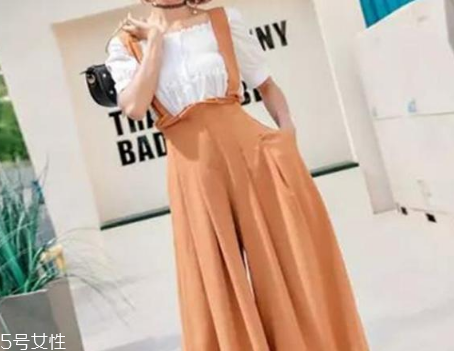 微胖女生穿什么褲子好看？最適合微胖身材的三款褲子