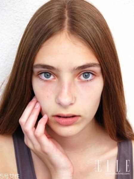 黑眼圈怎么遮暇 3種遮黑眼圈的化妝技巧 黑眼圈怎么遮暇 3種遮黑眼圈的化妝技巧