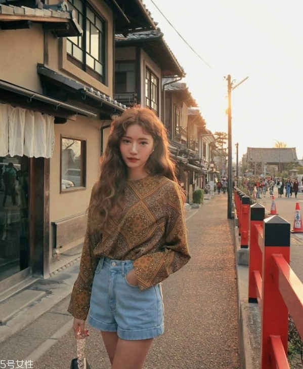 泡面頭適合什么臉型 2022泡面頭發(fā)型圖片 泡面頭適合什么臉型 2022泡面頭發(fā)型圖片