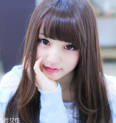 臉上有肉的女生適合什么發(fā)型 遮肉又修飾臉型的發(fā)型 臉上有肉的女生適合什么發(fā)型 遮肉又修飾臉型的發(fā)型