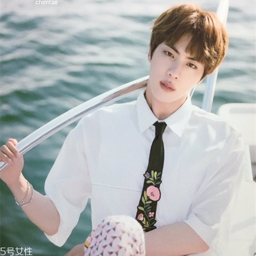 2022年最流行的發(fā)型男 男生劉海這樣弄好看 2022年最流行的發(fā)型男 男生劉海這樣弄好看