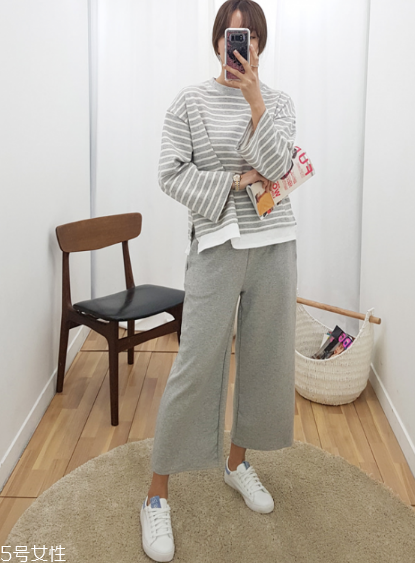 小白鞋會越穿越大嗎？小白鞋會不會變大