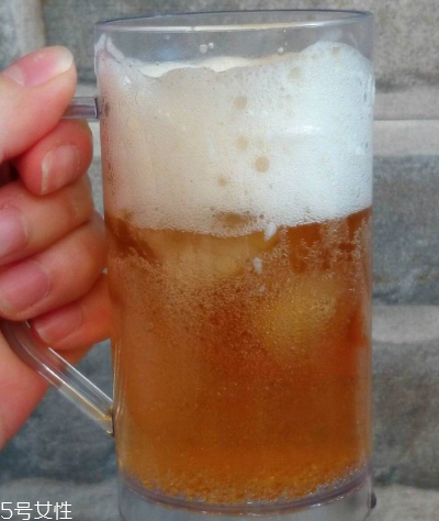 熊貓王啤酒好喝不好喝？熊貓王啤酒口味實(shí)測