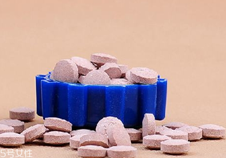 成人鈣片怎么吃法 成人鈣片可以補(bǔ)鈣嗎 成人鈣片怎么吃法 成人鈣片可以補(bǔ)鈣嗎