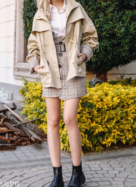 小個子女生怎么挑選風(fēng)衣？小個子風(fēng)衣穿搭技巧