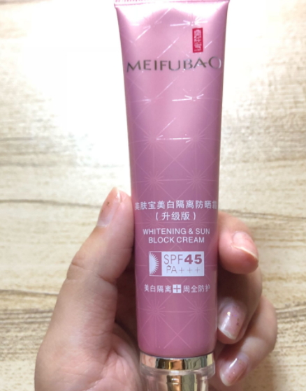 美膚寶和百雀羚哪個好？美膚寶和百雀羚品牌對比