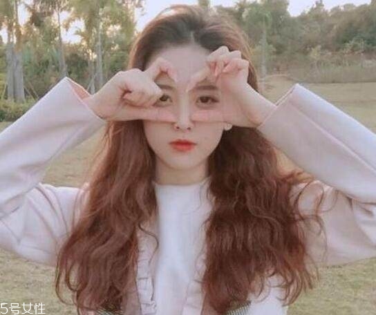 2022年最流行的卷發(fā) 流行卷發(fā)發(fā)型推薦 2022年最流行的卷發(fā) 流行卷發(fā)發(fā)型推薦