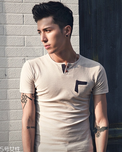 2022年最流行的發(fā)型男 男生劉海這樣弄好看 2022年最流行的發(fā)型男 男生劉海這樣弄好看