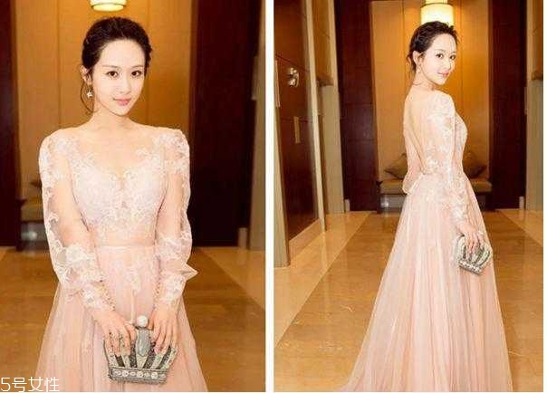 什么發(fā)型顯臉小 百搭顯嫩發(fā)型推薦 什么發(fā)型顯臉小 百搭顯嫩發(fā)型推薦