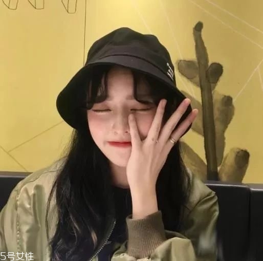 臉上有肉的女生適合什么發(fā)型 遮肉又修飾臉型的發(fā)型 臉上有肉的女生適合什么發(fā)型 遮肉又修飾臉型的發(fā)型