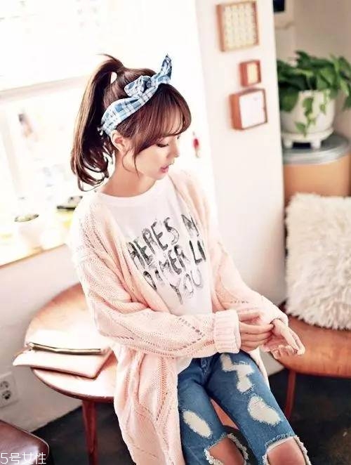 染發(fā)哪個顏色自然 染出來比較自然的發(fā)色顏色 染發(fā)哪個顏色自然 染出來比較自然的發(fā)色顏色