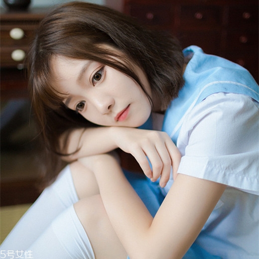 染發(fā)哪個顏色自然 染出來比較自然的發(fā)色顏色 染發(fā)哪個顏色自然 染出來比較自然的發(fā)色顏色