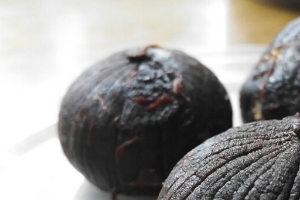 黑蒜的價(jià)格多少錢一斤？黑蒜很貴嗎？