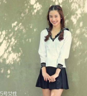 17歲護(hù)膚品套裝哪個(gè)好 適合17歲用的補(bǔ)水牌子 17歲護(hù)膚品套裝哪個(gè)好 適合17歲用的補(bǔ)水牌子