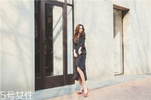 雪紡連衣裙配什么鞋子？雪紡連衣裙搭配鞋子圖片