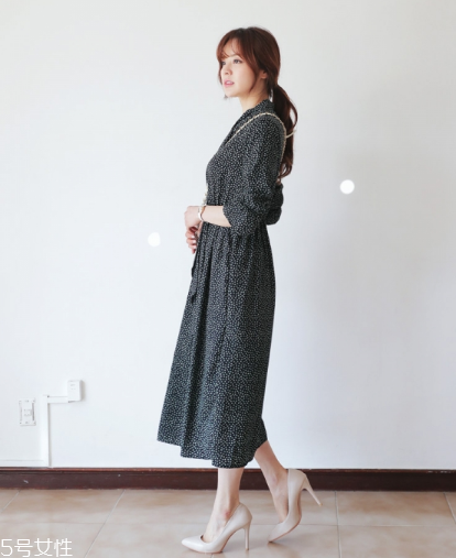 雪紡連衣裙配什么鞋子？雪紡連衣裙搭配鞋子圖片