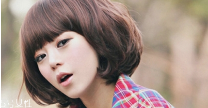 多久燙一次頭發(fā)比較好 燙頭發(fā)要注意 多久燙一次頭發(fā)比較好 燙頭發(fā)要注意