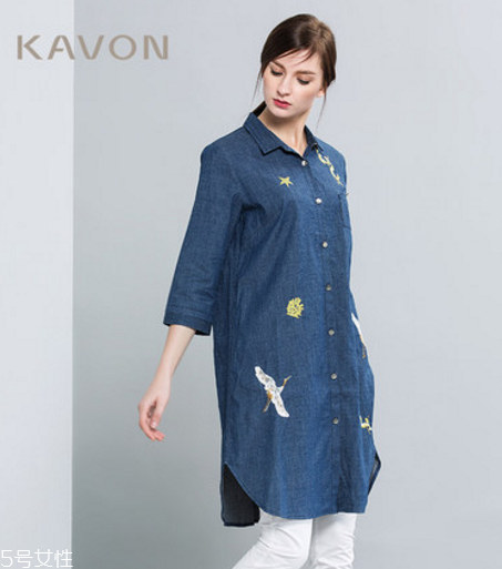 中長款襯衫怎么搭配？中長款襯衫搭配技巧