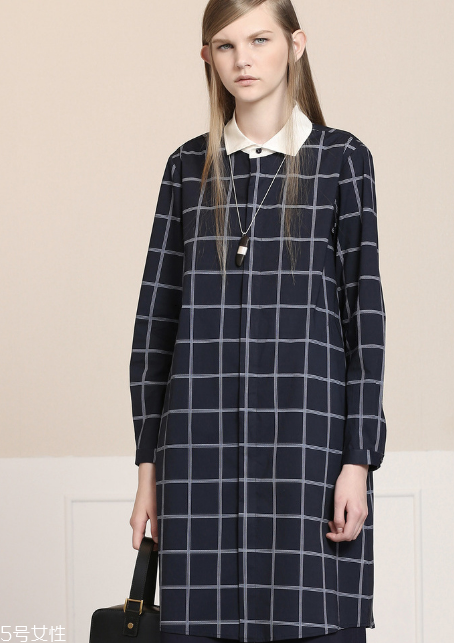 中長款襯衫怎么搭配？中長款襯衫搭配技巧