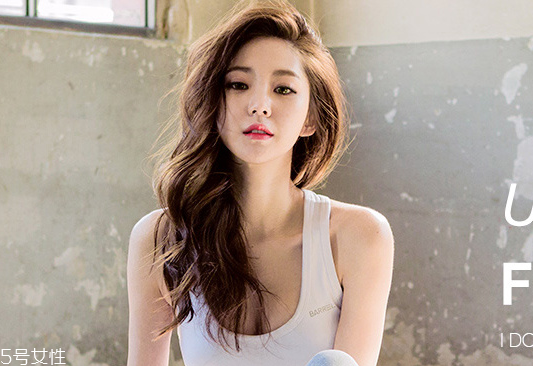 2022年最流行顯白發(fā)色 2022頭發(fā)顏色大全圖片 2022年最流行顯白發(fā)色 2022頭發(fā)顏色大全圖片