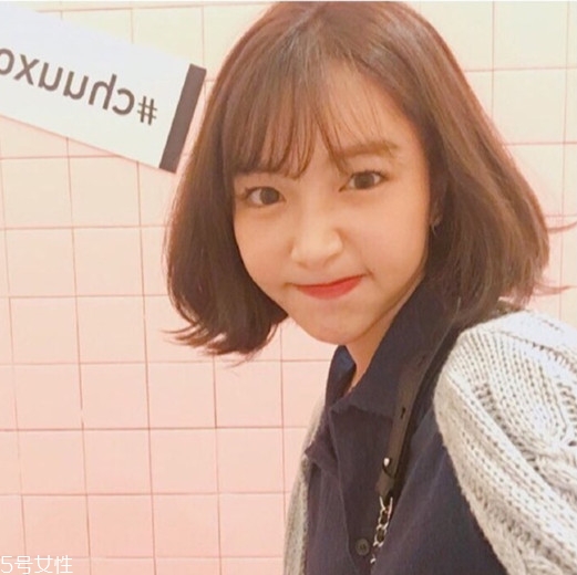 學生染什么顏色的頭發(fā)好看 學生染發(fā)顏色盤點