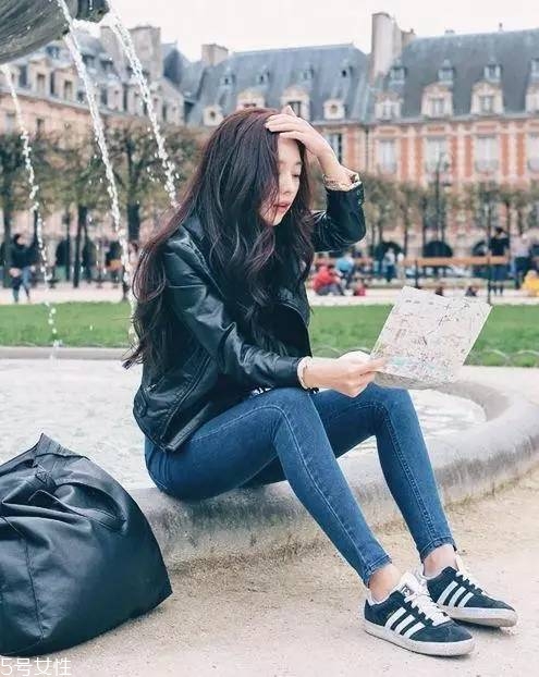 染發(fā)哪個顏色自然 染出來比較自然的發(fā)色顏色 染發(fā)哪個顏色自然 染出來比較自然的發(fā)色顏色