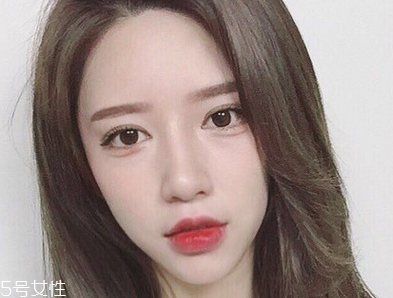 2022年最流行顯白發(fā)色 2022頭發(fā)顏色大全圖片 2022年最流行顯白發(fā)色 2022頭發(fā)顏色大全圖片