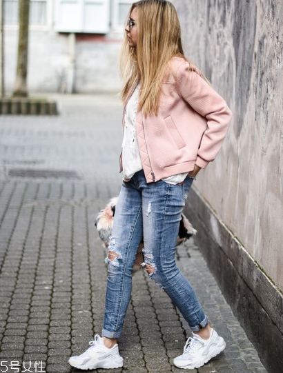 小白鞋多久洗一次？小白鞋的清洗頻率