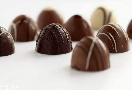 吃酒心巧克力算酒駕嗎 吃酒心巧克力多久能開車 吃酒心巧克力算酒駕嗎 吃酒心巧克力多久能開車