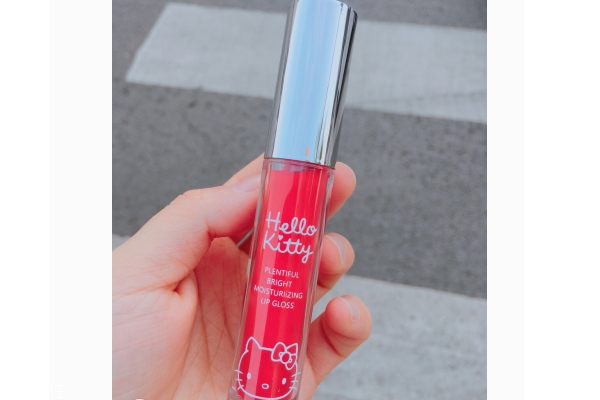 miniso唇釉怎么樣 miniso hello kitty唇釉心得 miniso唇釉怎么樣 miniso hello kitty唇釉心得