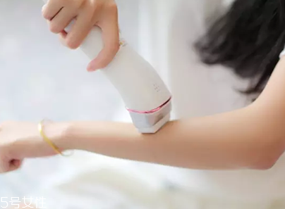 家用脫毛儀有用嗎？家用脫毛儀使用心得